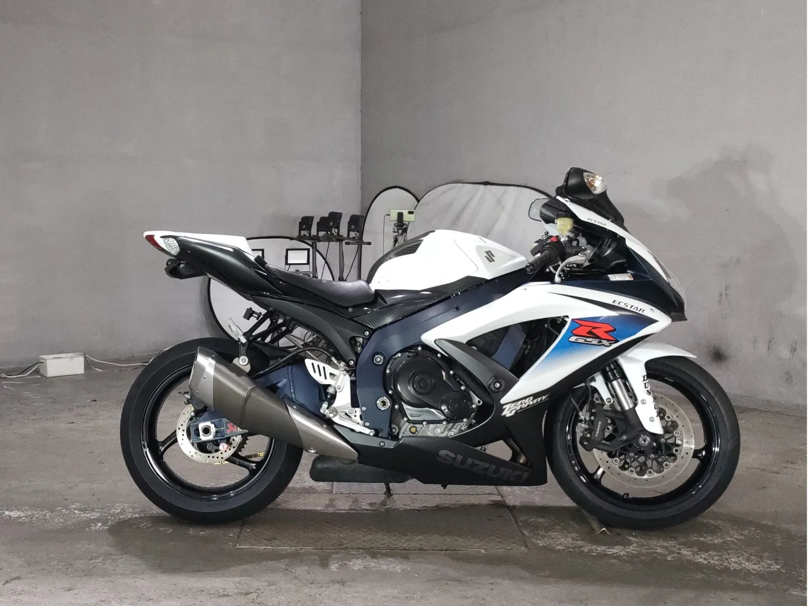 Suzuki GSX-R750 2013 года с японского аукциона JBA