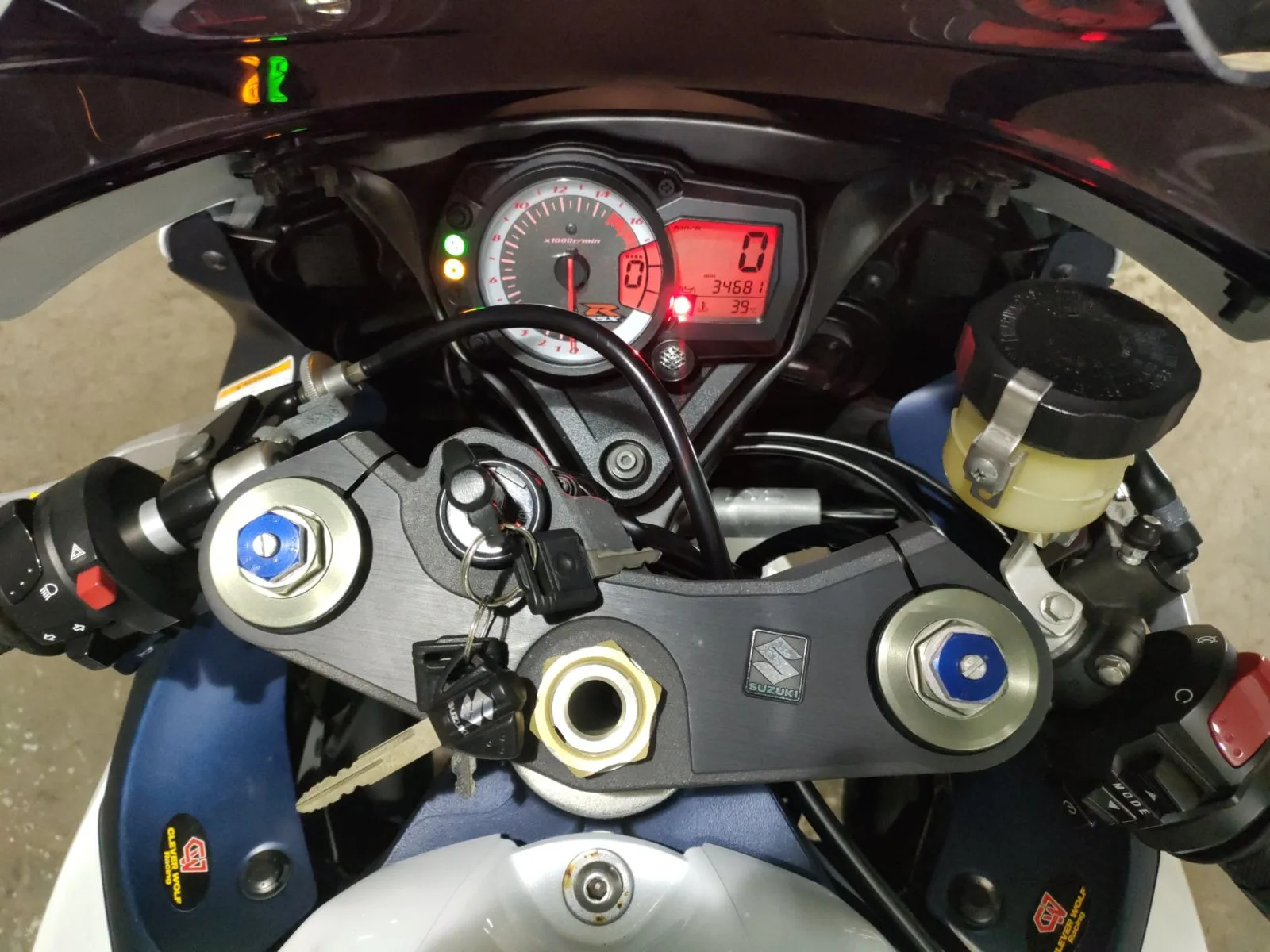 Suzuki GSX-R750 с аукциона JBA, кадр 5