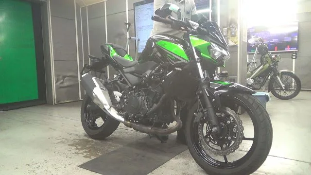 Kawasaki Z250 года из Японии