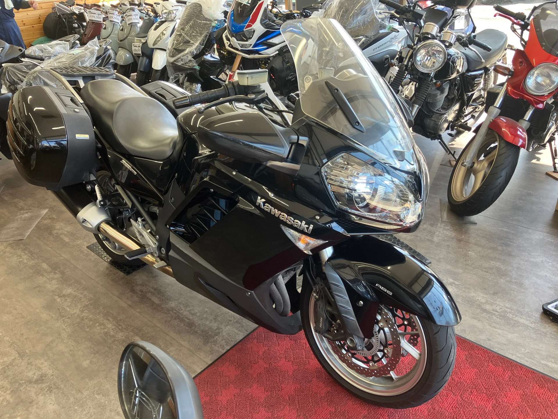 Kawasaki 1400GTR с аукциона AUCNET, кадр 4
