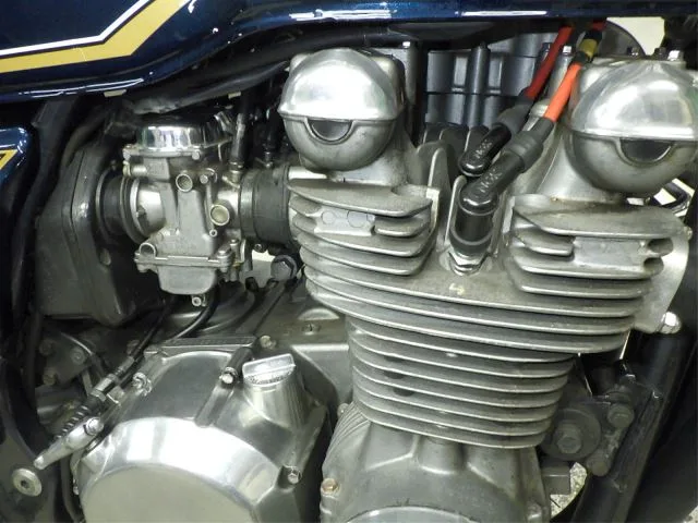 Kawasaki ZEPHYR750 с аукциона BDS, кадр 3
