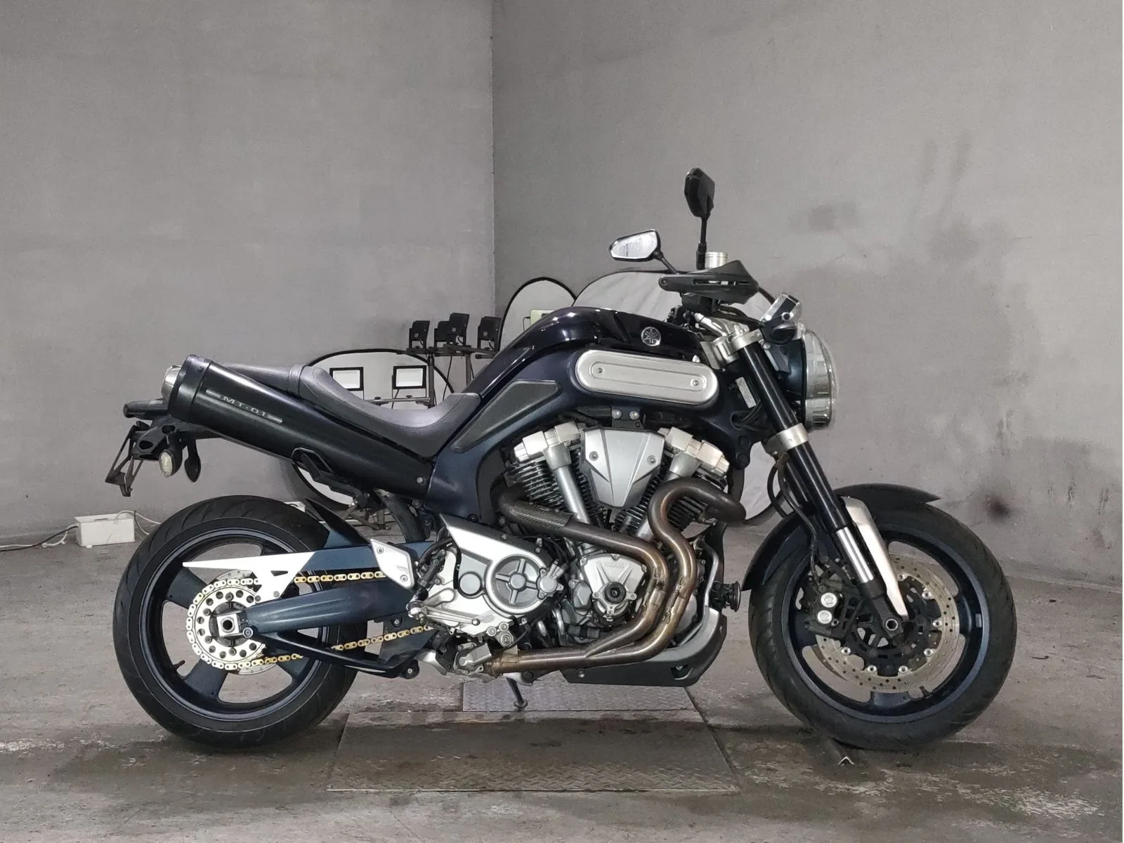 Yamaha MT-01 2006 года из Японии