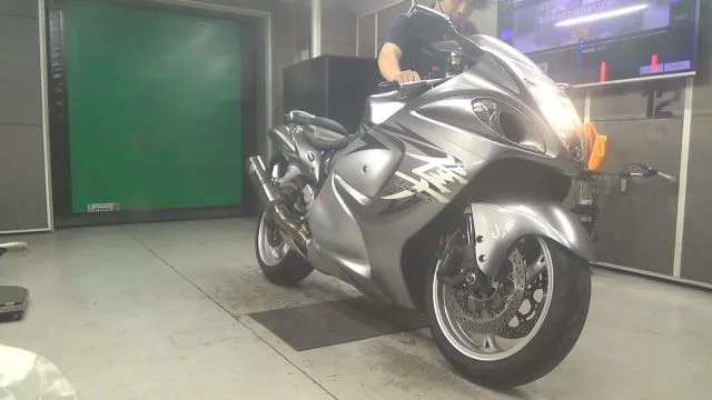 Suzuki HAYABUSA 2009 года из Японии