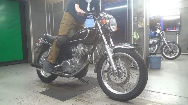 Yamaha SR400 2002 года из Японии