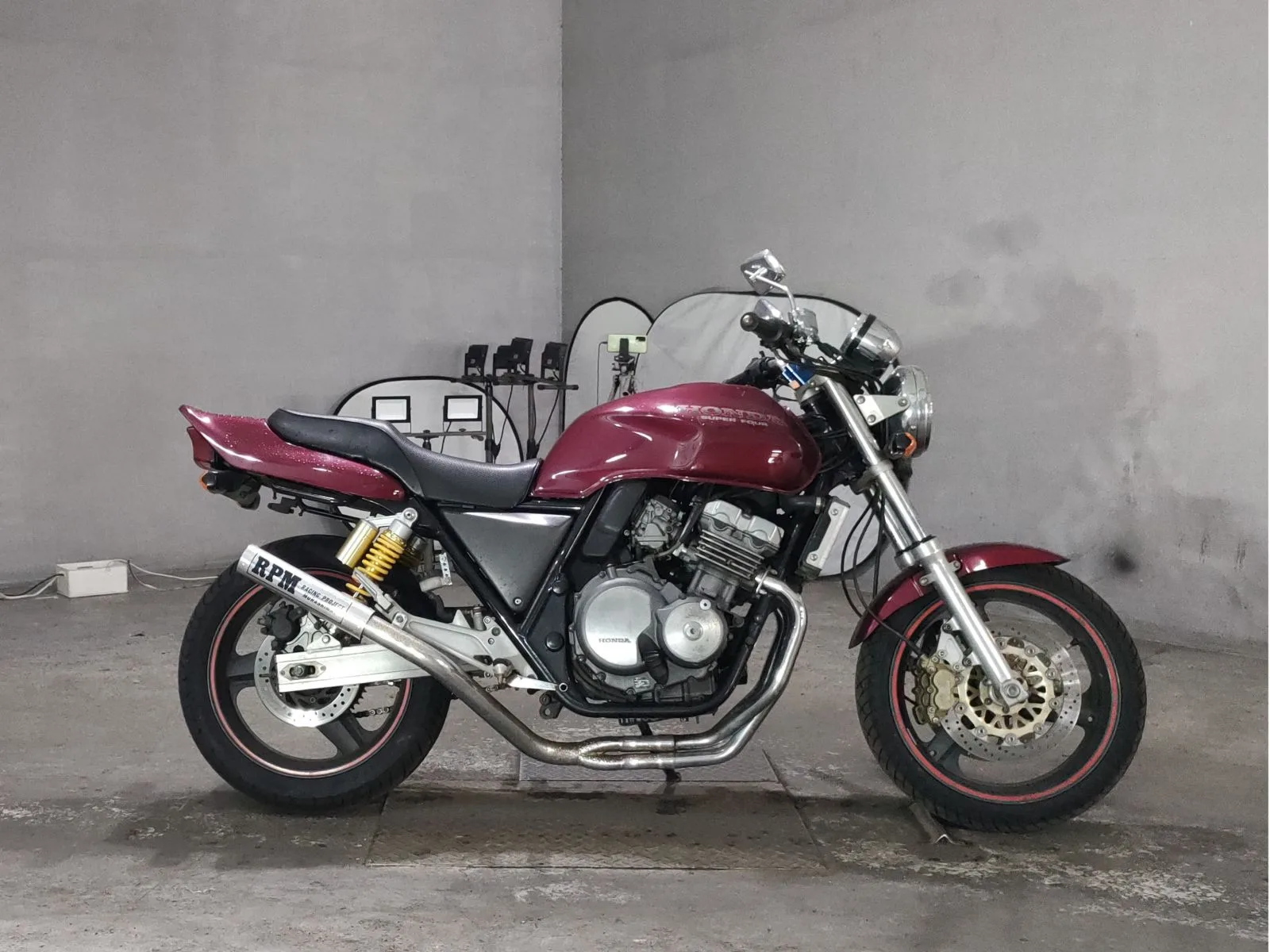 Honda CB400SF 1994 года с японского аукциона JBA