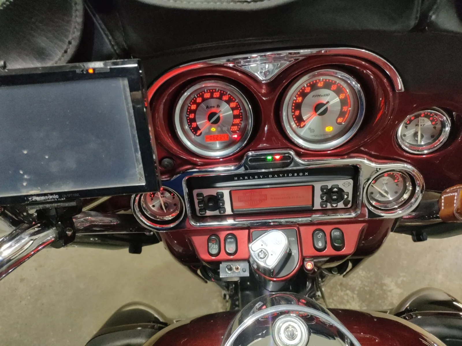 Harley-Davidson FLHTCU1580CVO с аукциона JBA, кадр 5
