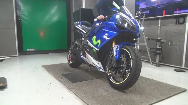 Yamaha YZF-R1 с аукциона BDS, кадр 1