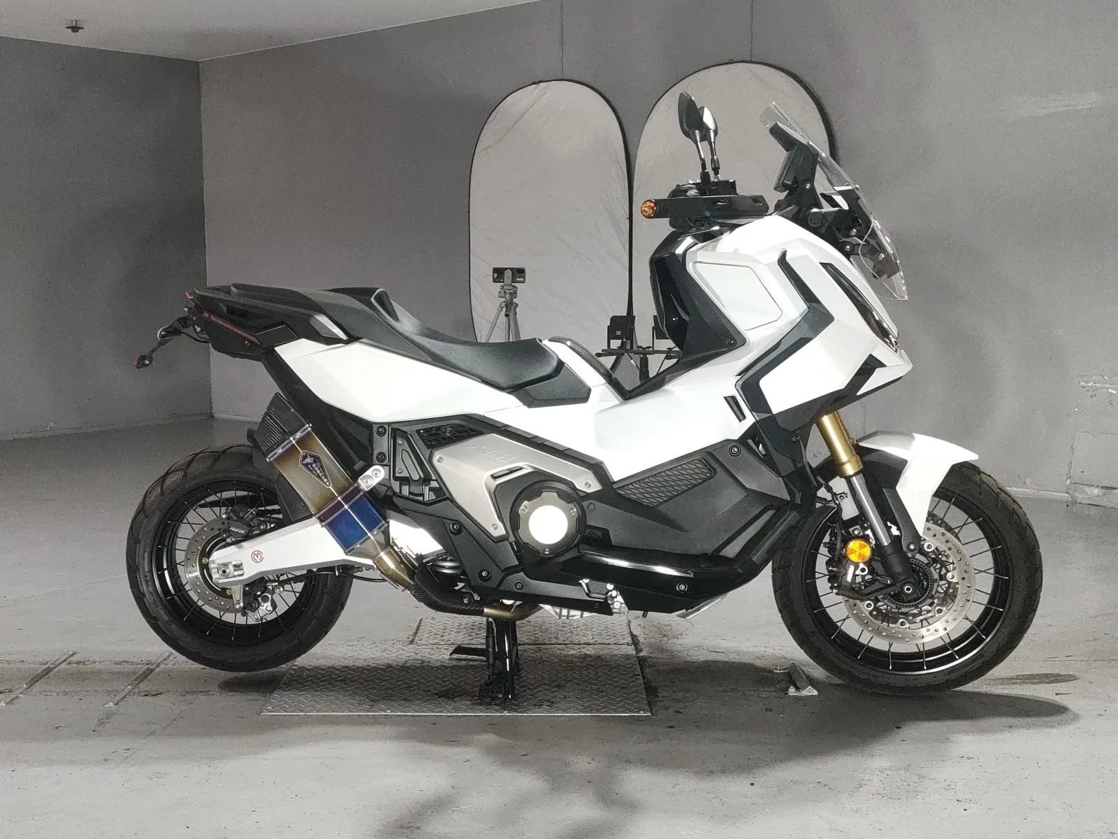 Honda X-ADV с аукциона JBA, кадр 1