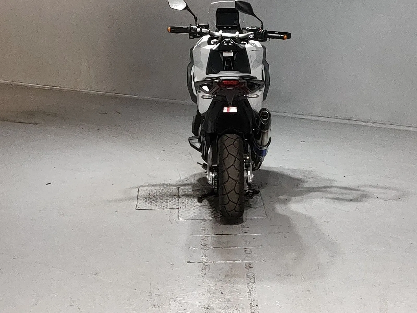 Honda X-ADV с аукциона JBA, кадр 4