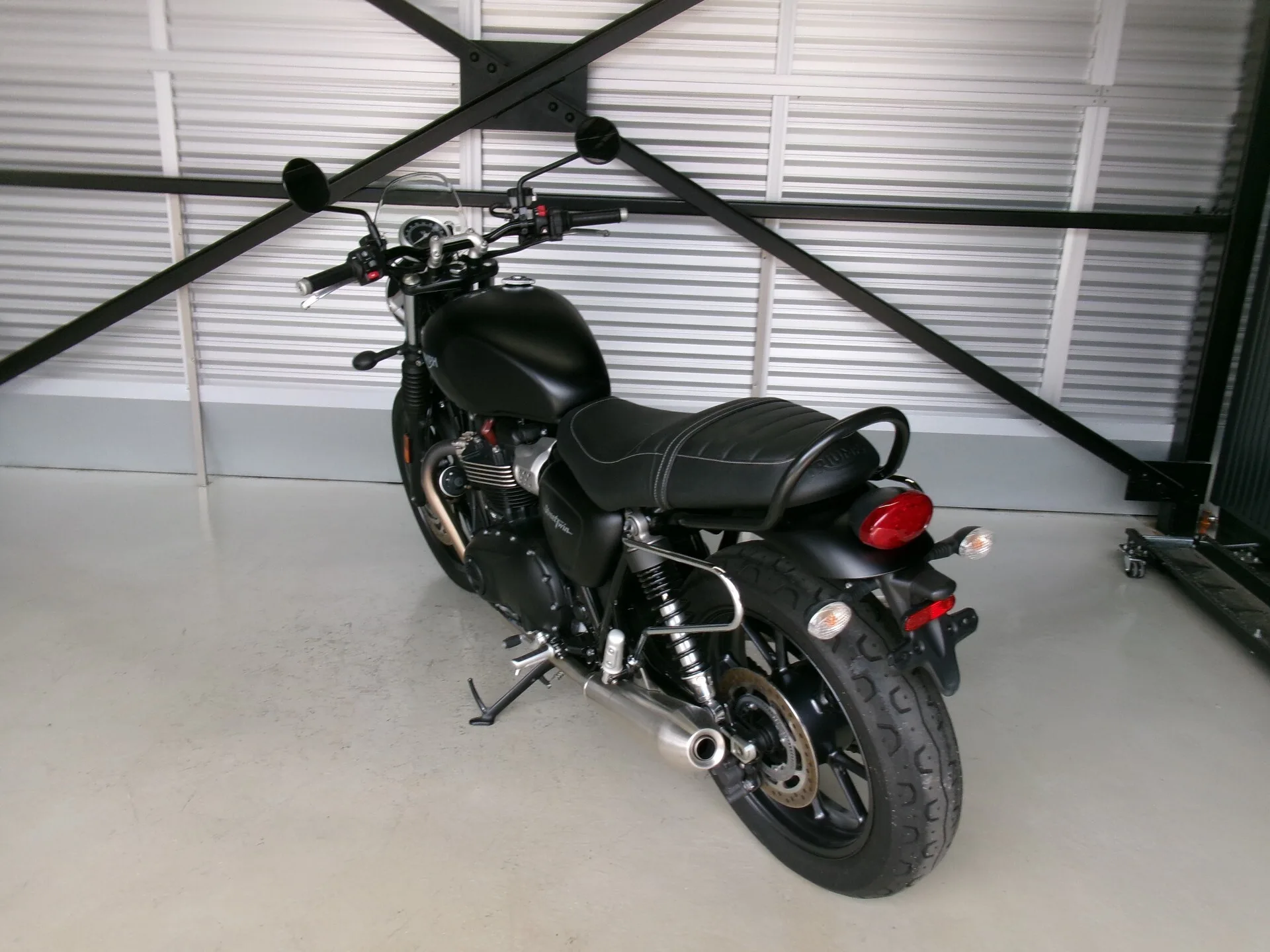 Triumph STREET TWIN с аукциона AUCNET, кадр 5