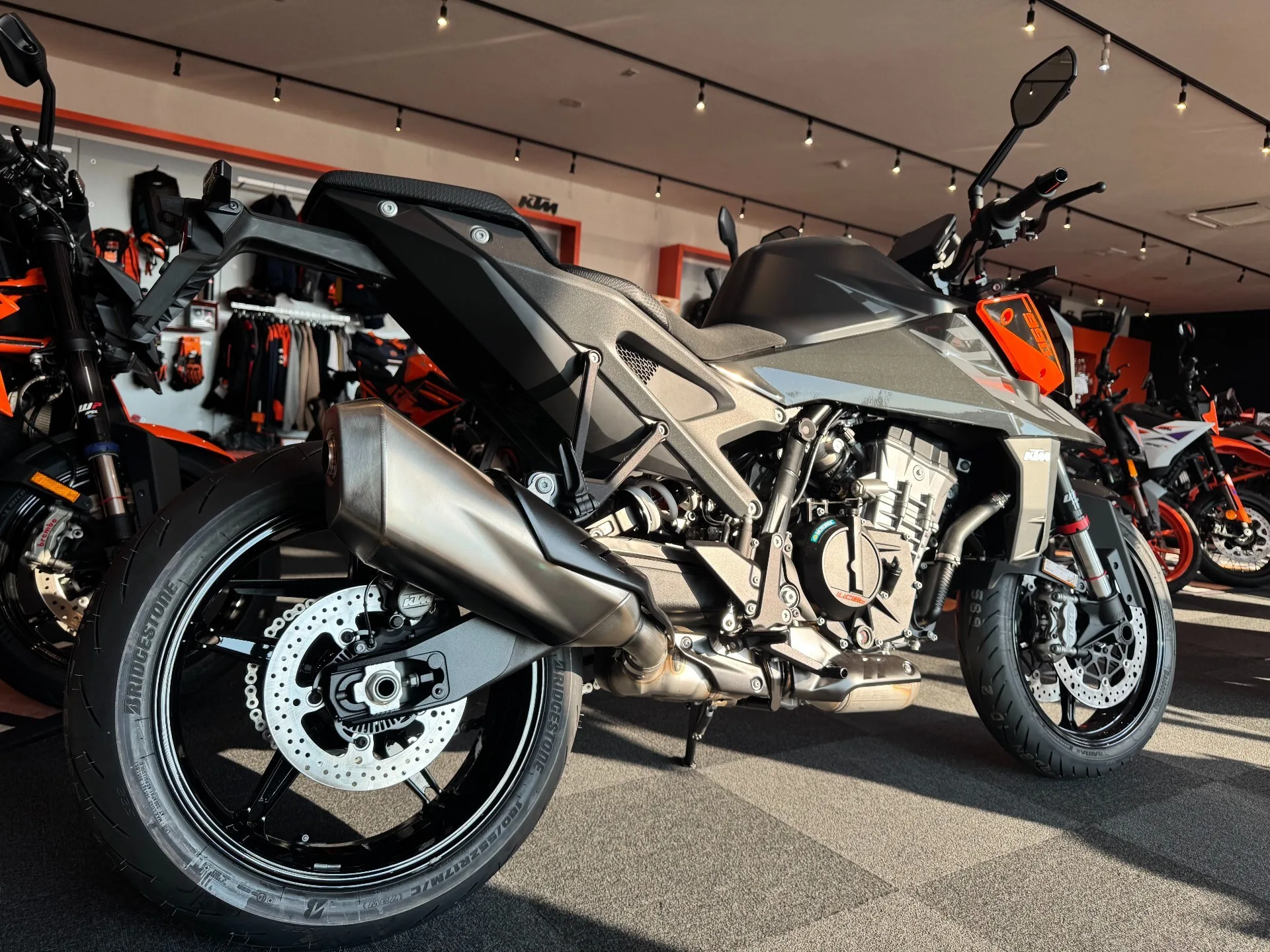 KTM 990DUKE с аукциона AUCNET, кадр 3