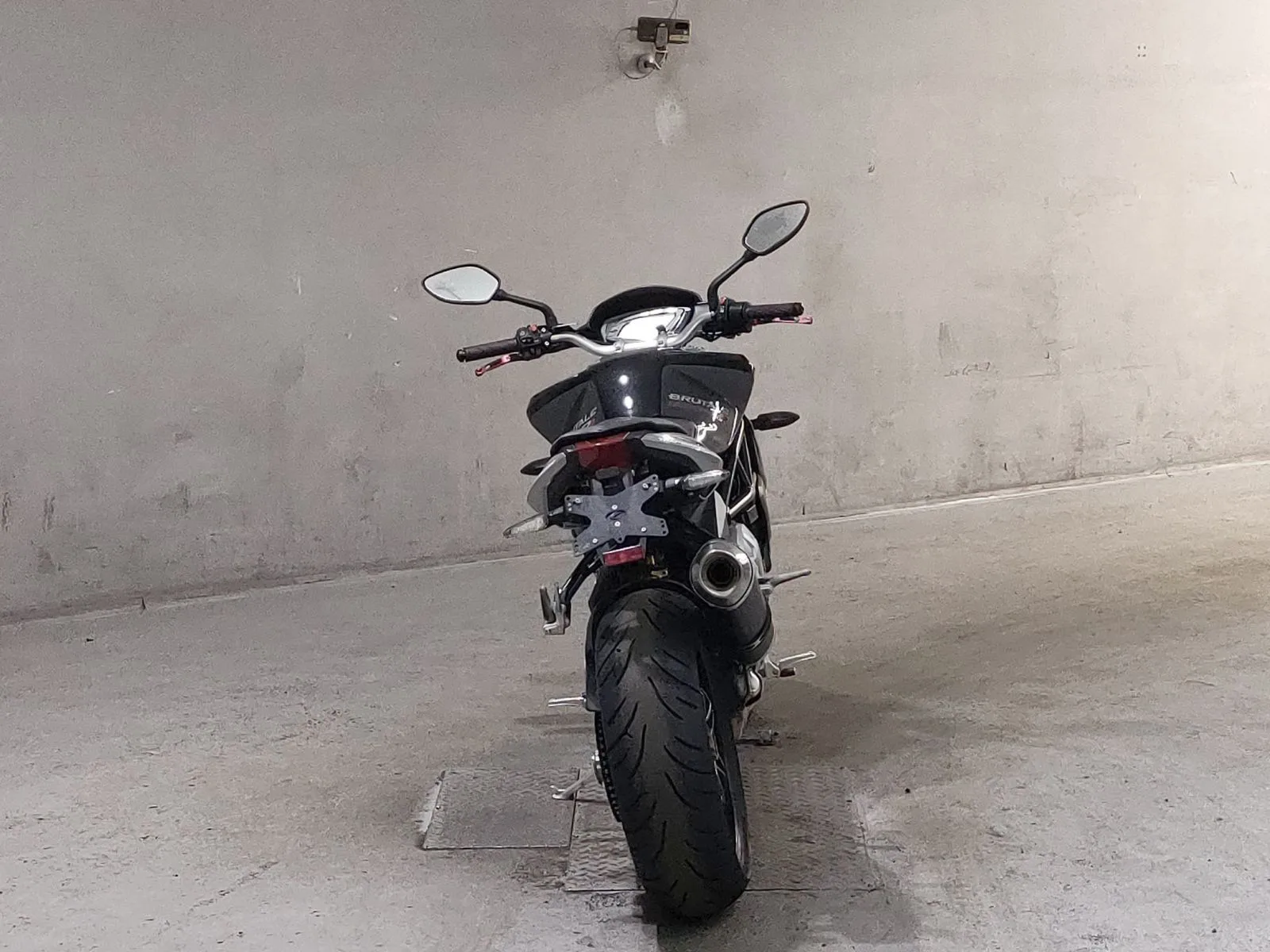 MV Agusta BRUTALE 800 с аукциона JBA, кадр 4