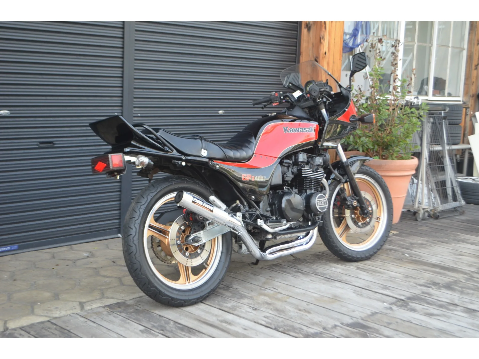 Kawasaki GPZ400F с аукциона AUCNET, кадр 3