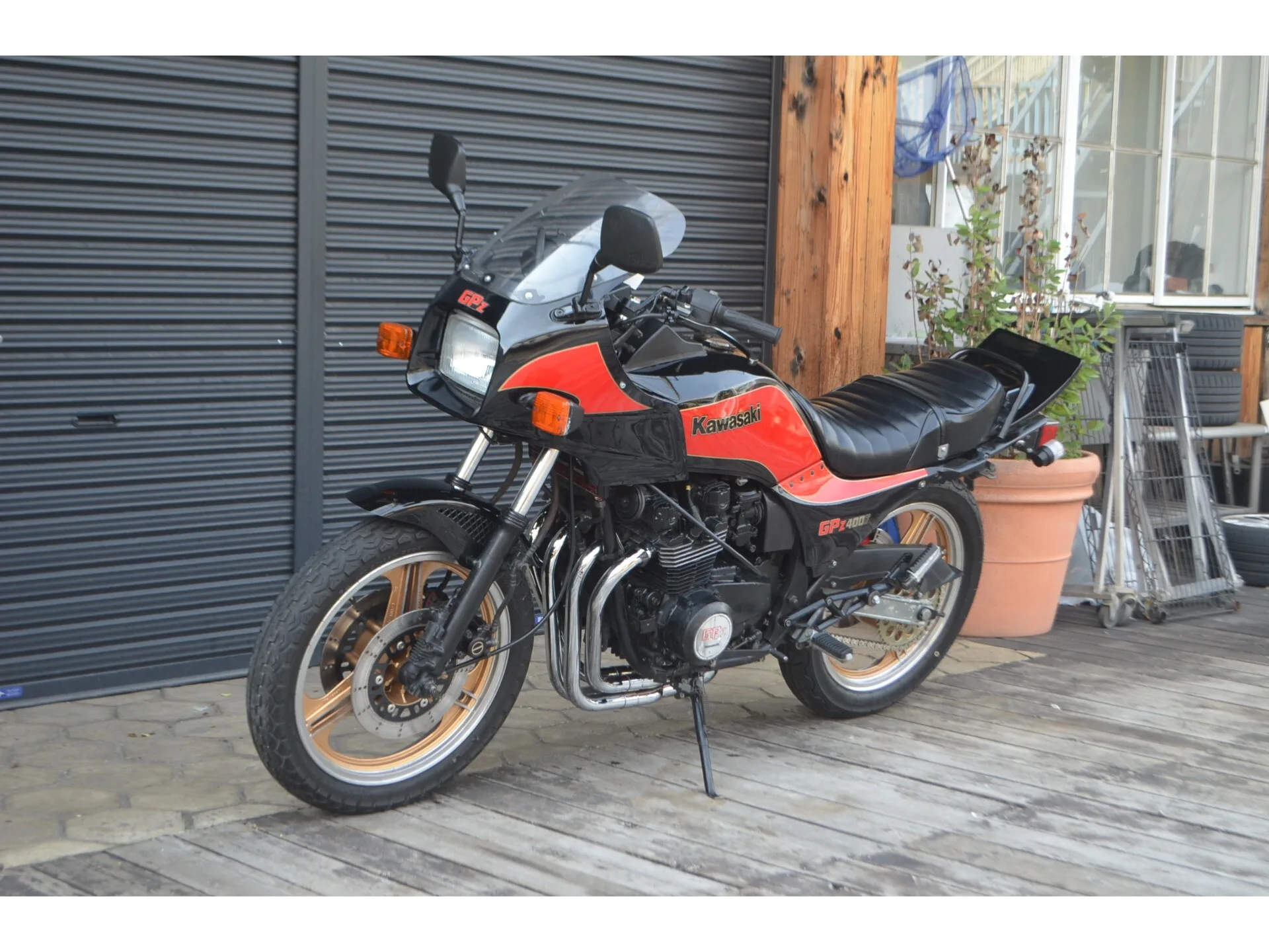 Kawasaki GPZ400F с аукциона AUCNET, кадр 4