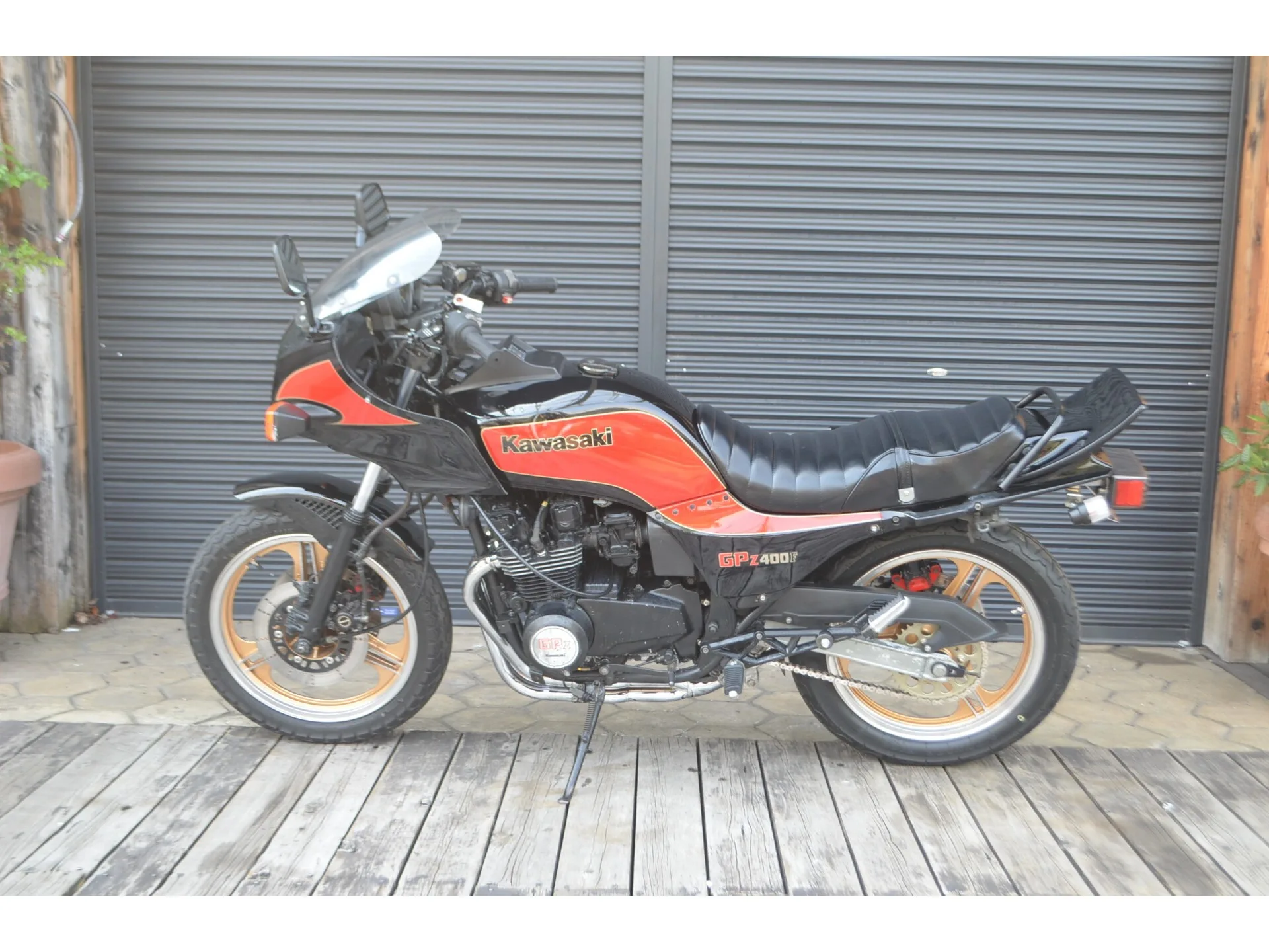 Kawasaki GPZ400F с аукциона AUCNET, кадр 5