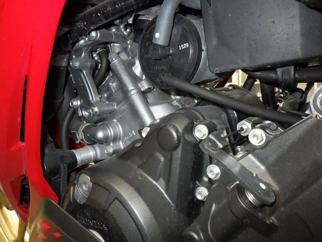 Honda CBR250RR-2A с аукциона BDS, кадр 6
