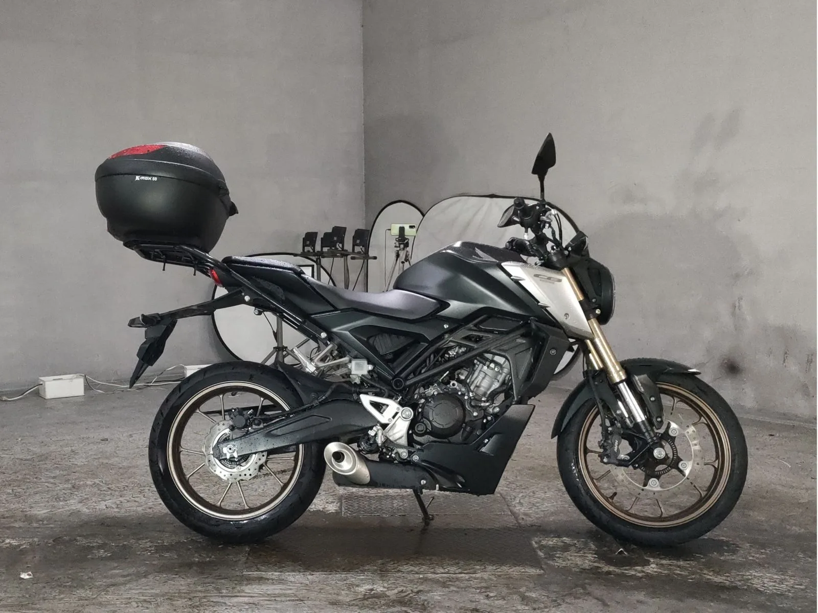 Honda CB125R  года с японского аукциона JBA