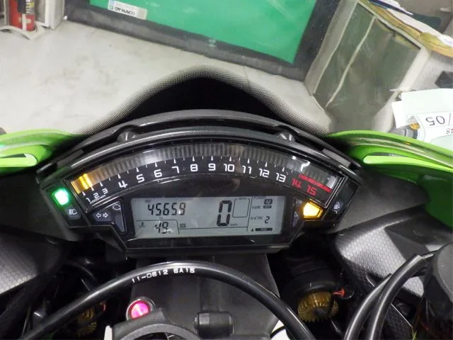 Kawasaki ZX-10RA с аукциона BDS, кадр 9