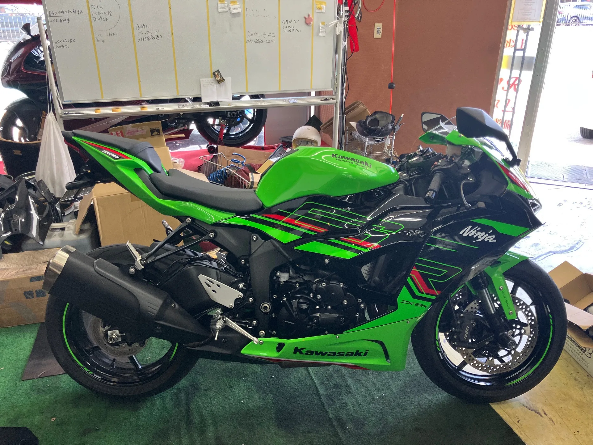 Kawasaki NINJA ZX-6R 2024 года из Японии