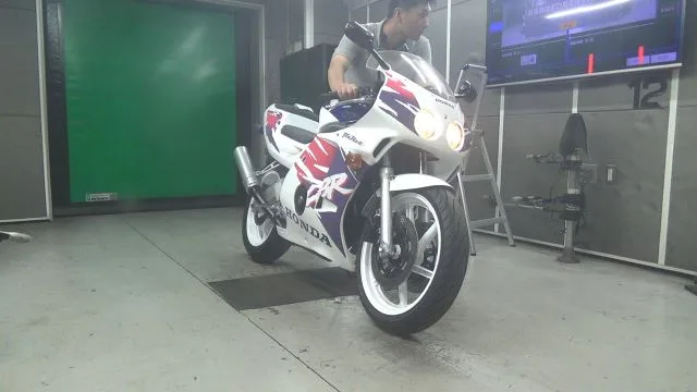 Honda CBR250RR с аукциона BDS, кадр 1