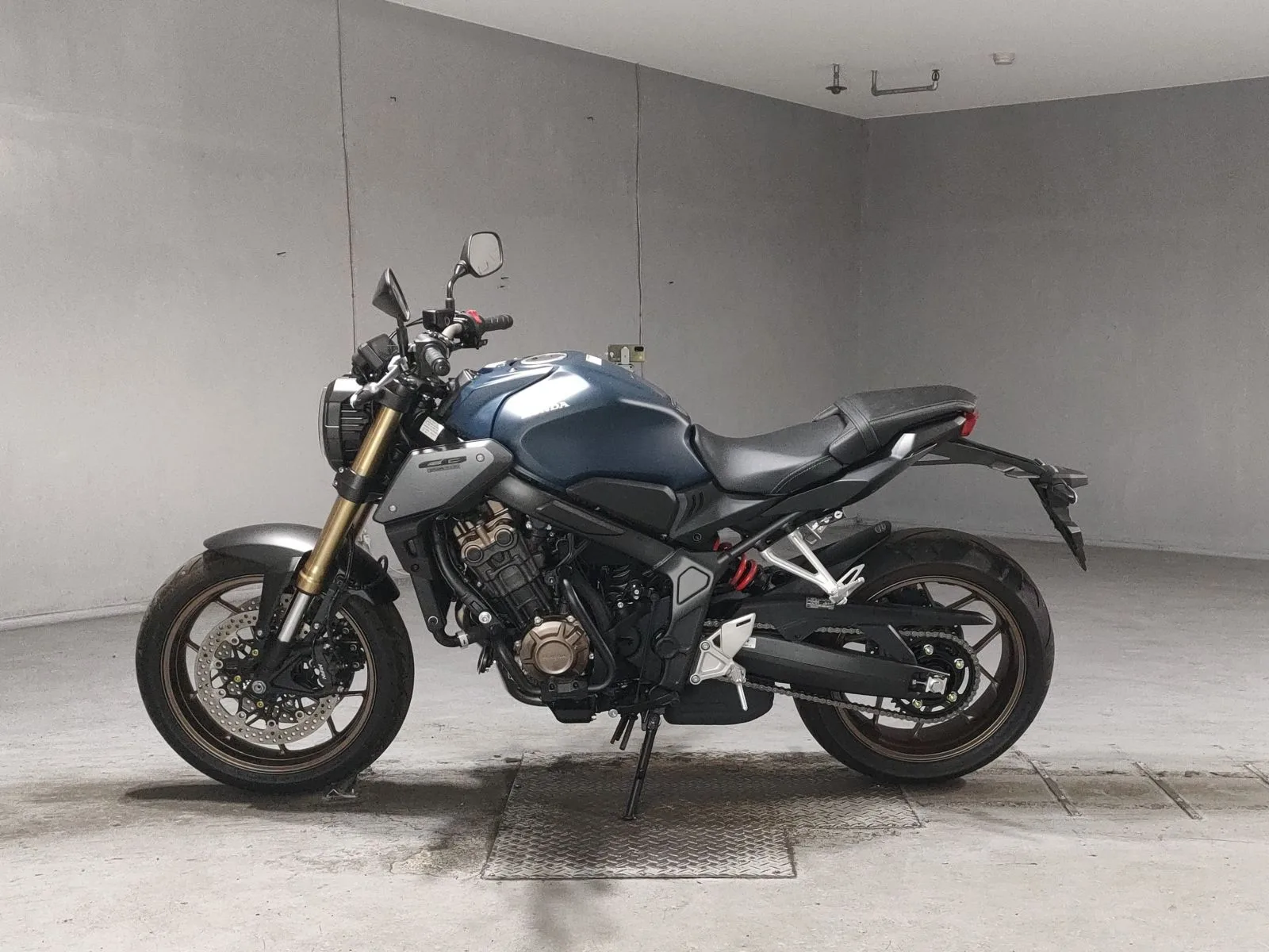 Honda CB650R с аукциона JBA, кадр 2
