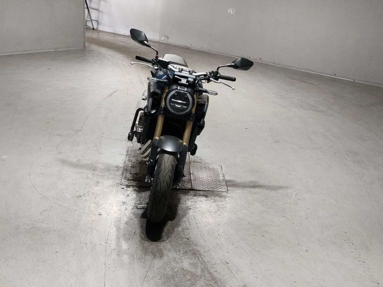 Honda CB650R с аукциона JBA, кадр 3