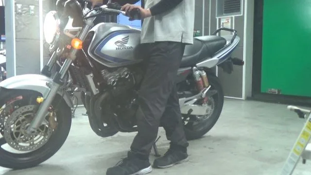 Honda CB400SFV с аукциона BDS, кадр 2