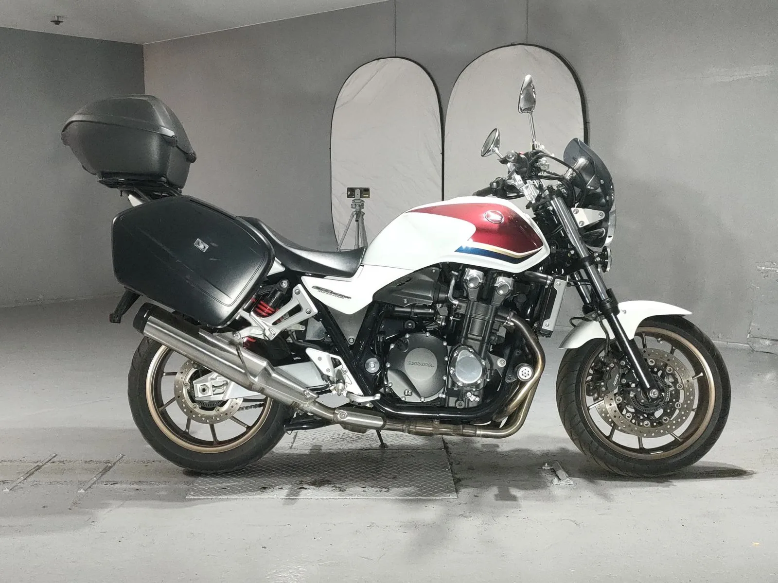 Honda CB1300SF с аукциона JBA, кадр 1