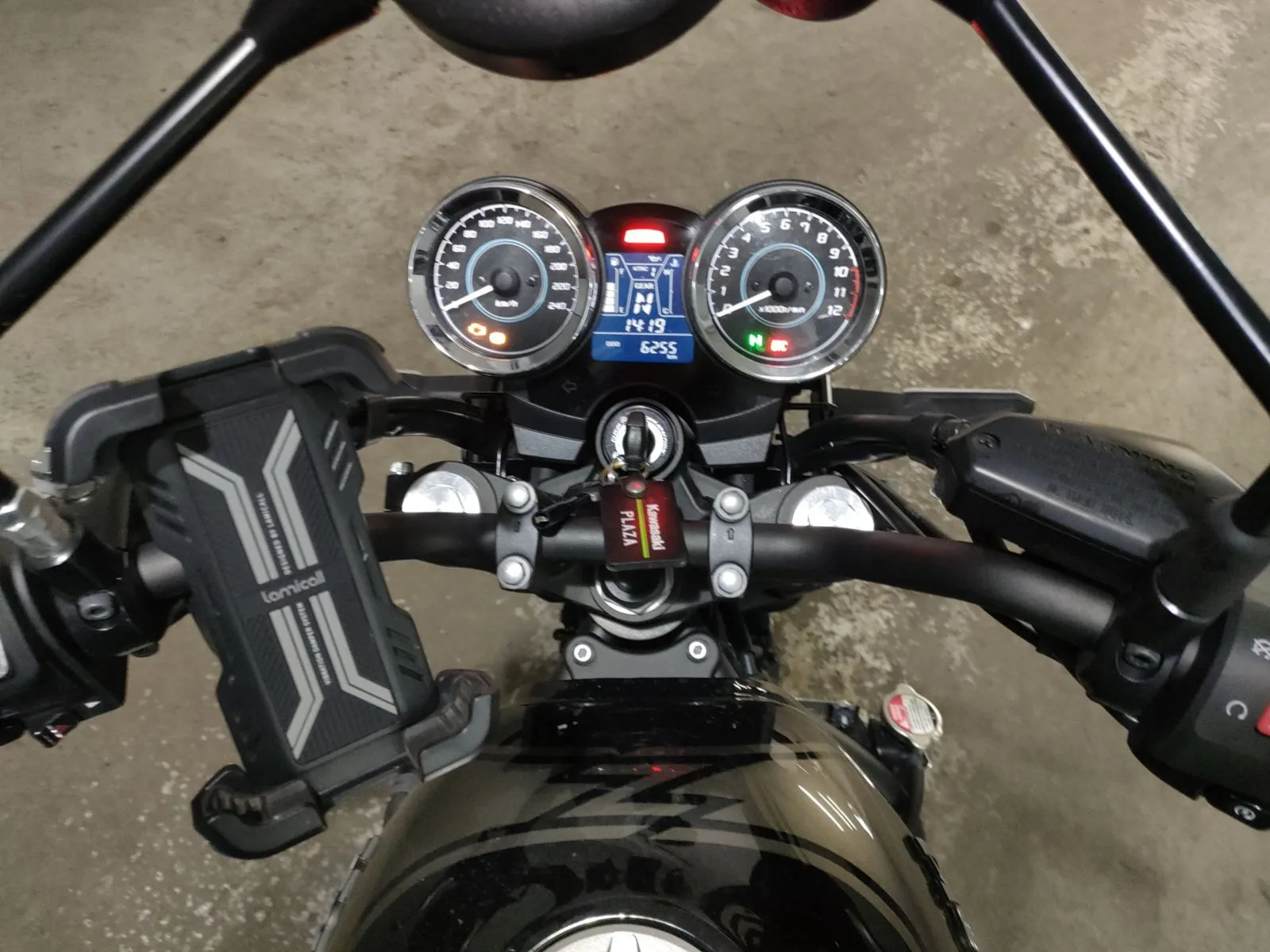 Kawasaki Z650RS с аукциона JBA, кадр 5