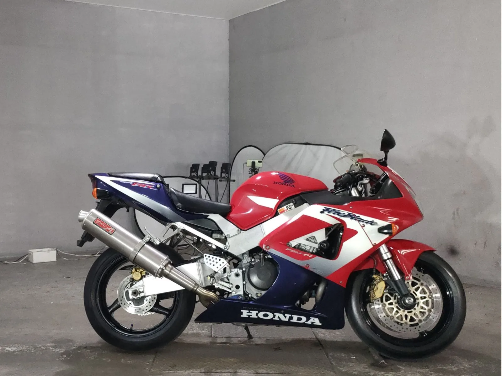 Honda CBR929RR с аукциона JBA, кадр 1