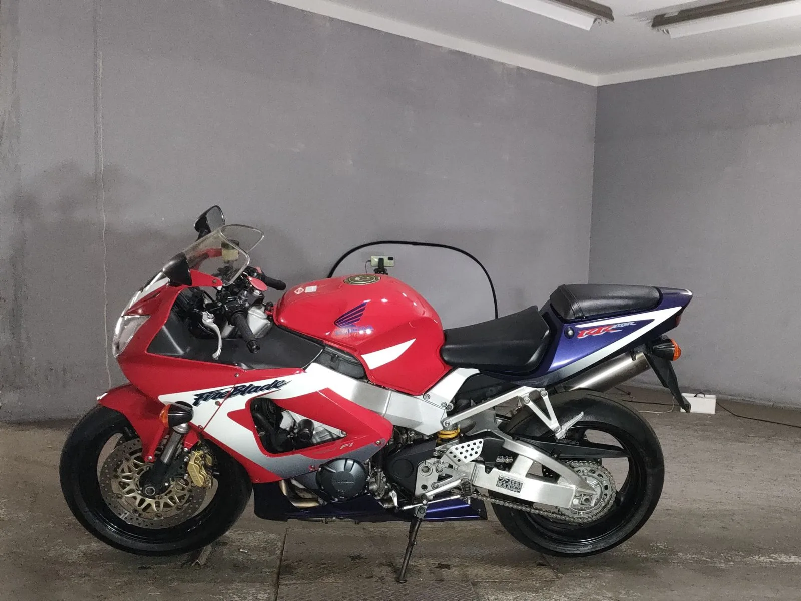 Honda CBR929RR с аукциона JBA, кадр 2