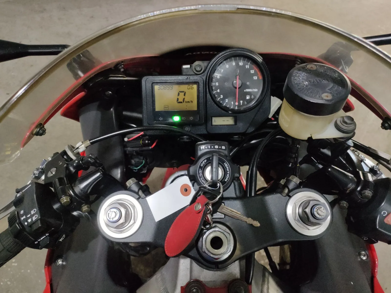 Honda CBR929RR с аукциона JBA, кадр 5