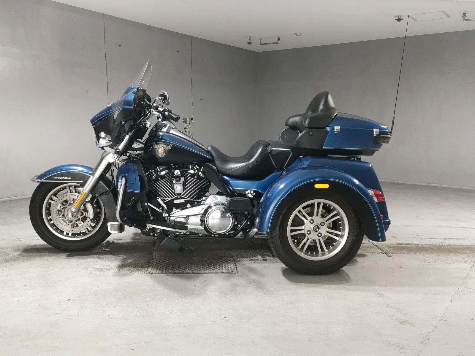 Harley-Davidson FLHTCUTG1750 TRIKE с аукциона JBA, кадр 2