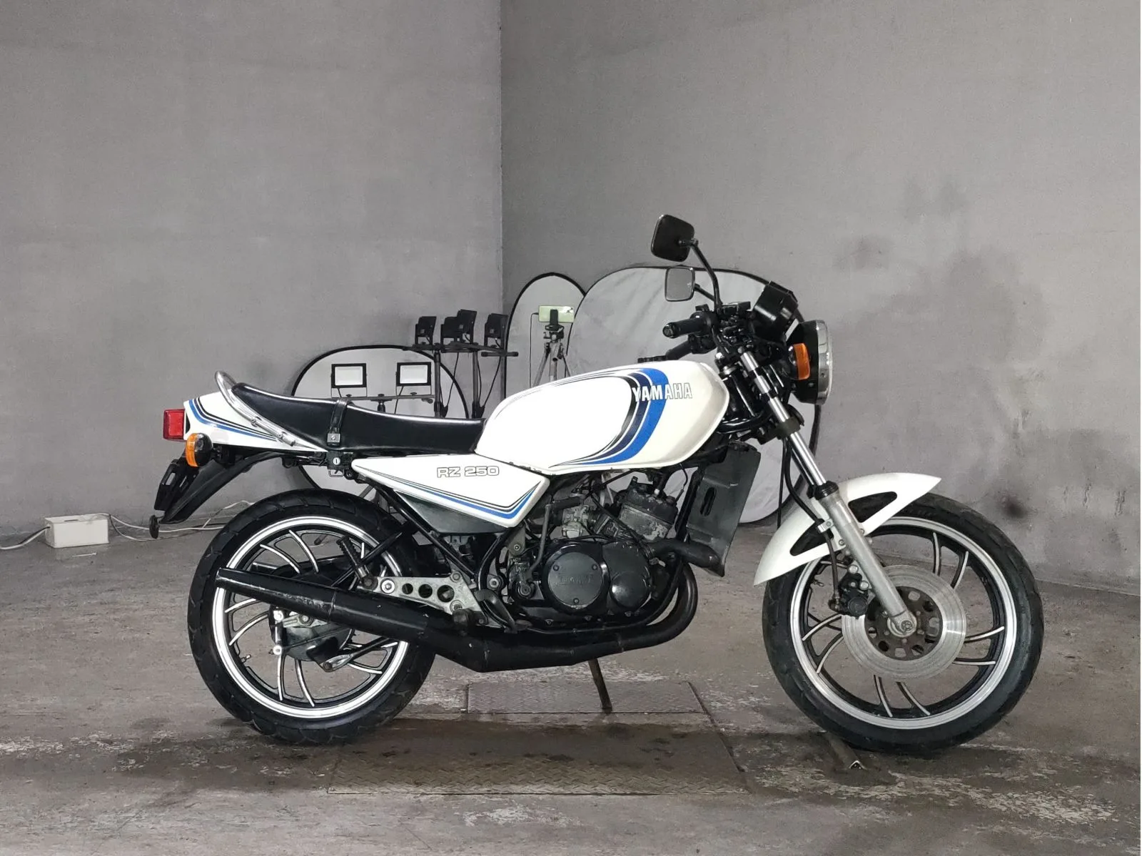 Yamaha RZ250  года с японского аукциона JBA