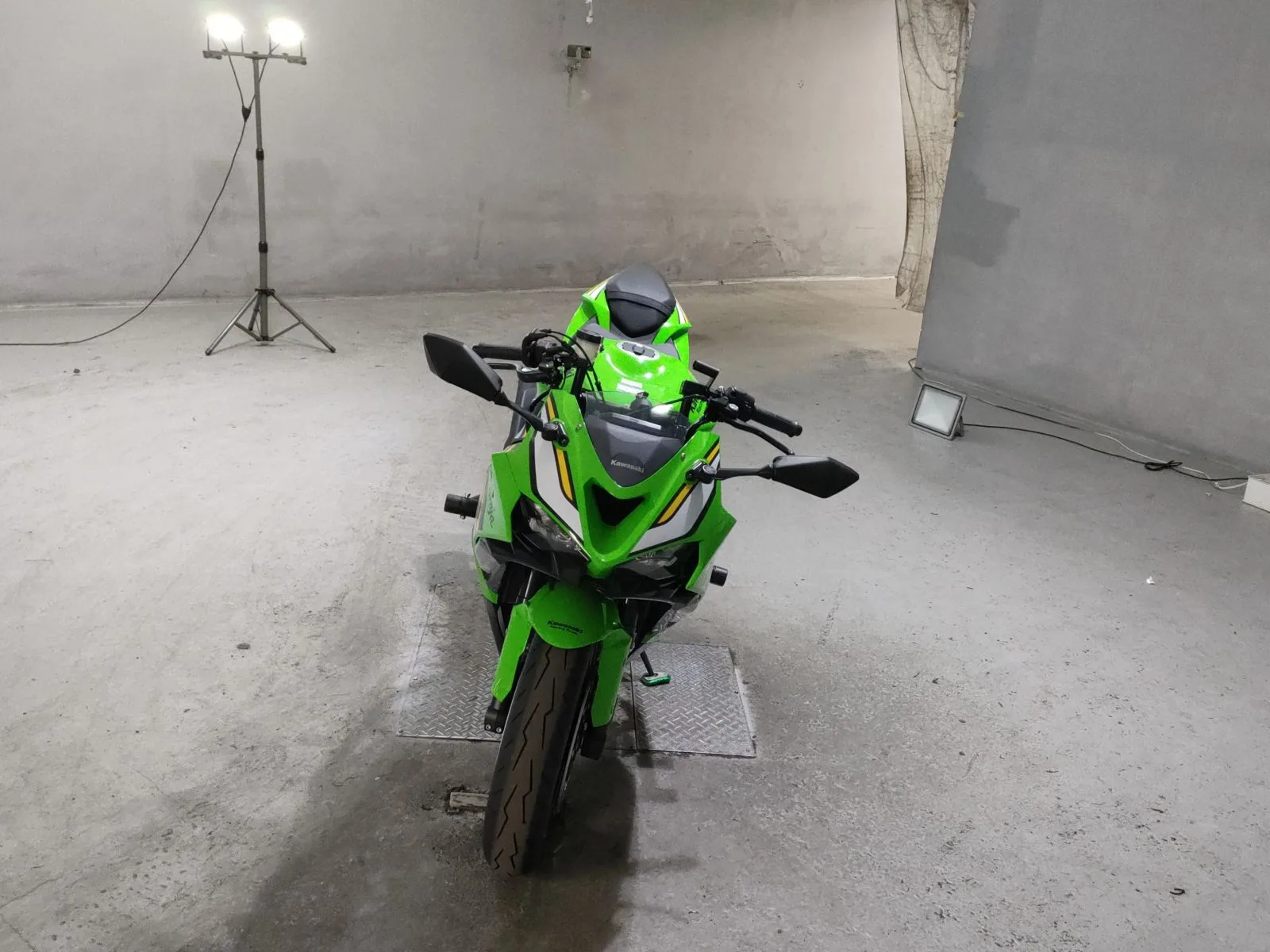 Kawasaki ZX-6R с аукциона JBA, кадр 3