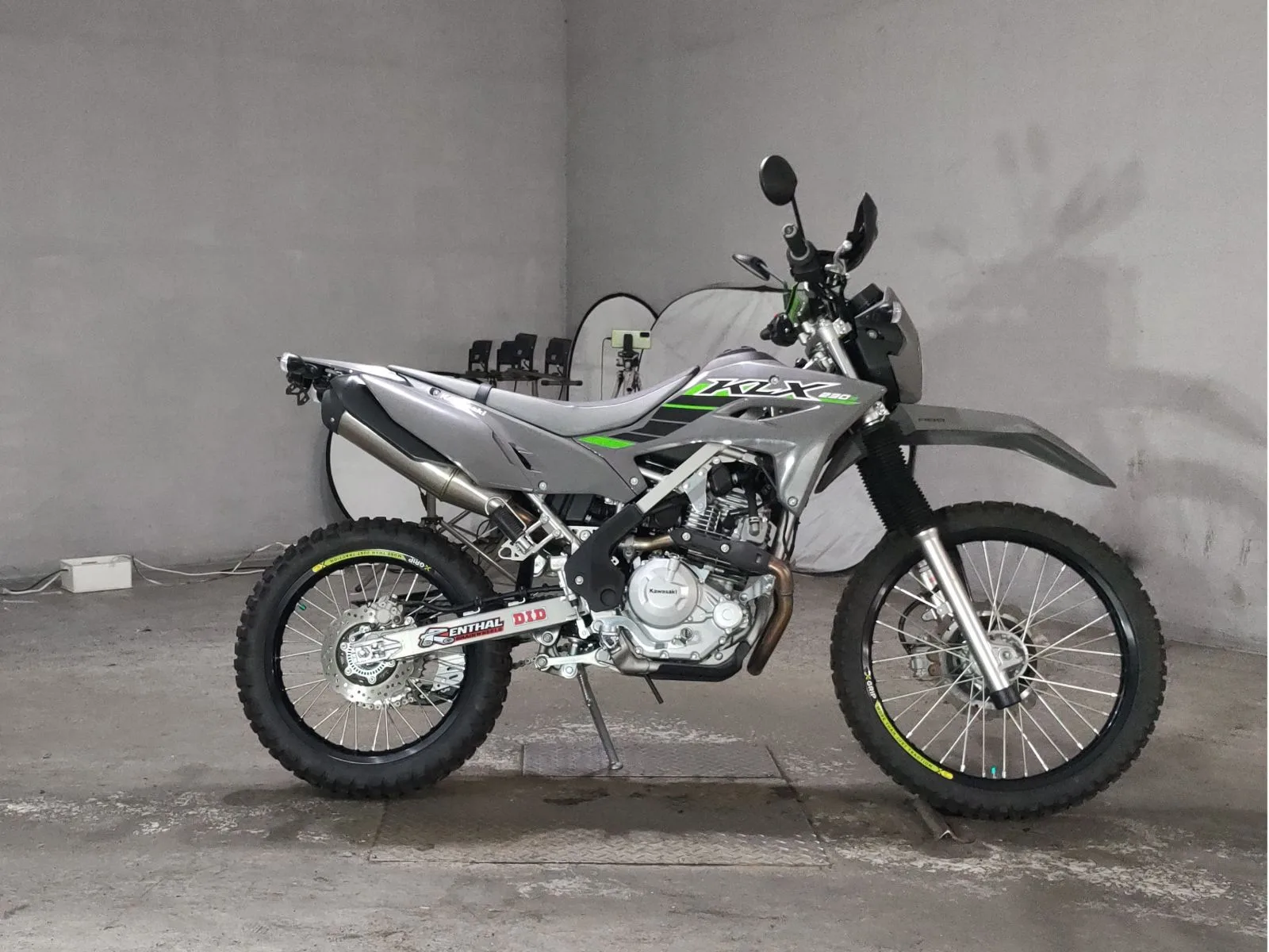 Kawasaki KLX230SM года с японского аукциона JBA