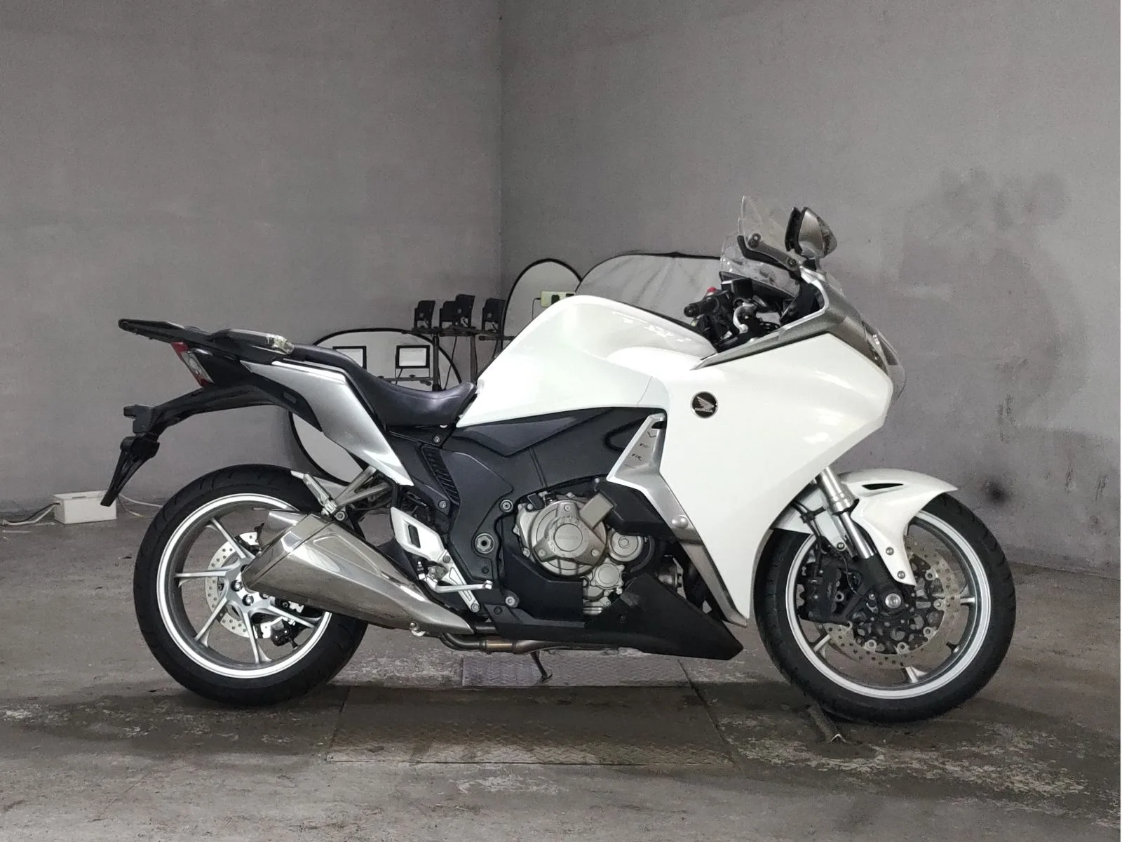 Honda VFR1200F DCT с аукциона JBA, кадр 1