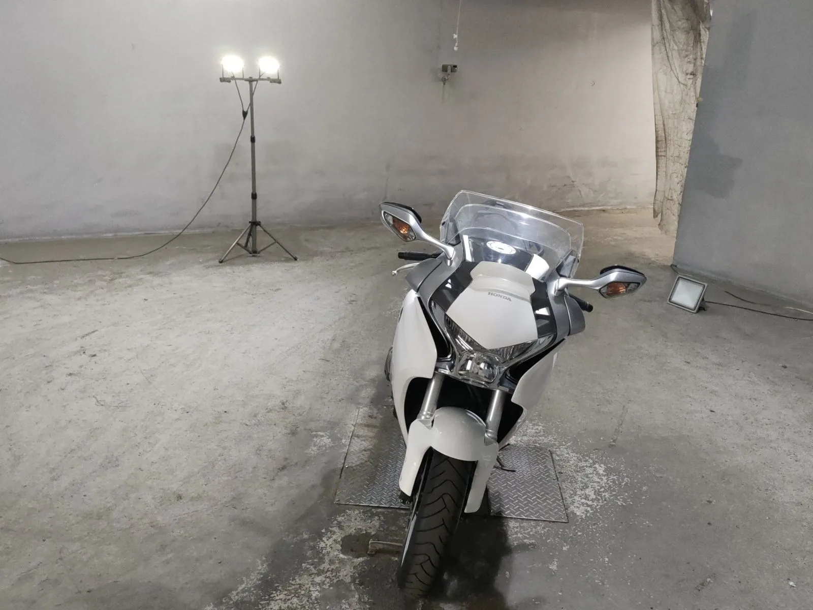 Honda VFR1200F DCT с аукциона JBA, кадр 3