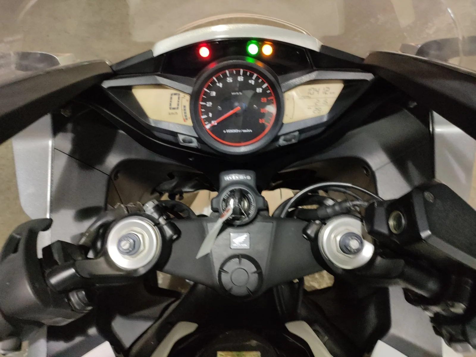 Honda VFR1200F DCT с аукциона JBA, кадр 5