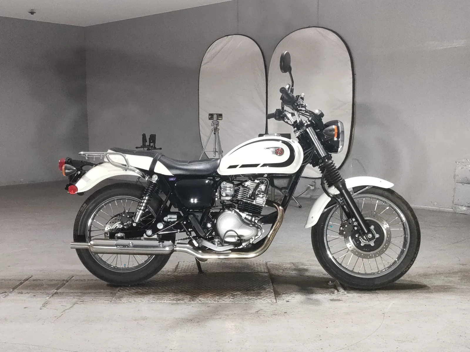Kawasaki W230 из Японии