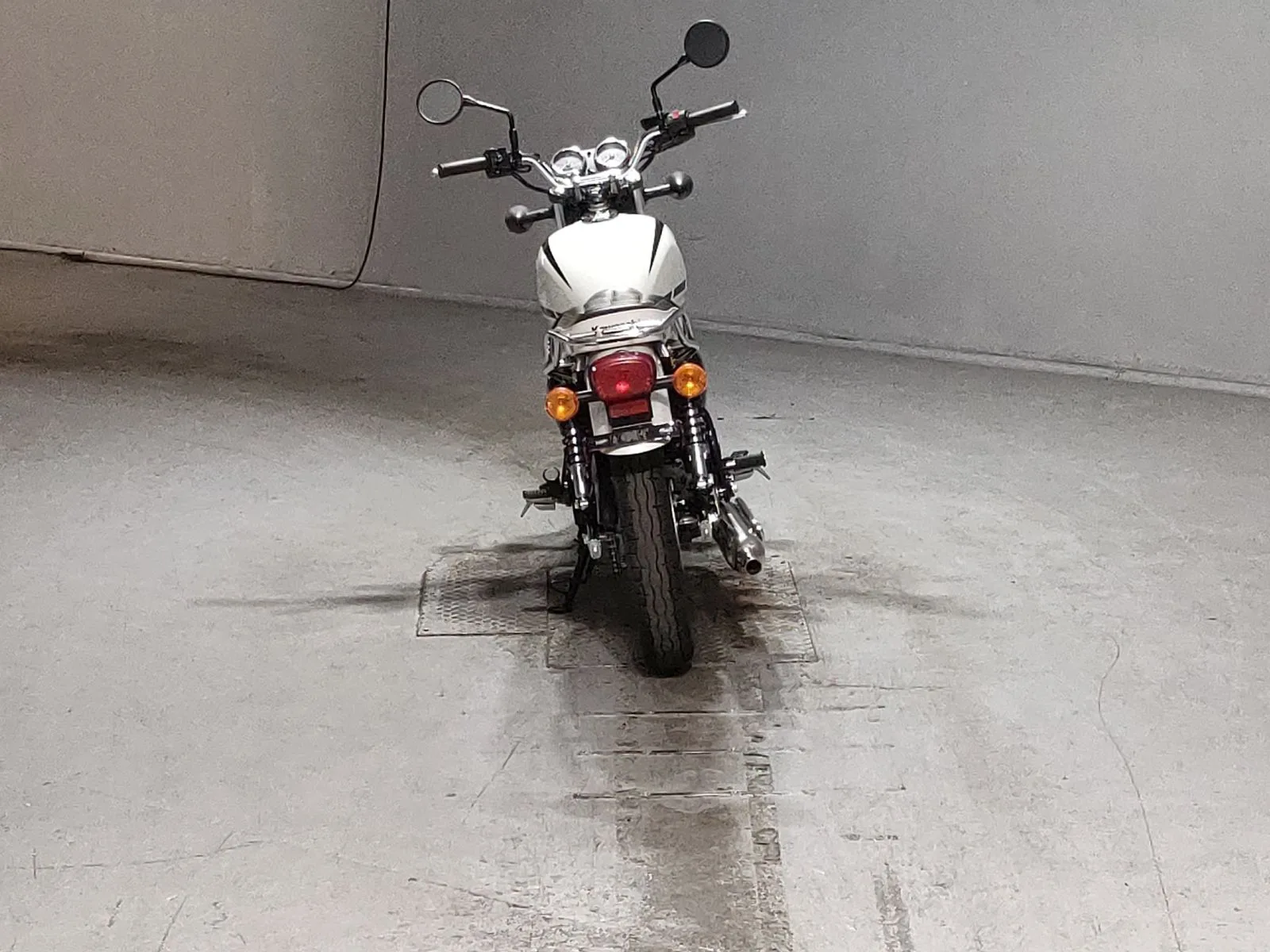 Kawasaki W230 с аукциона JBA, кадр 4