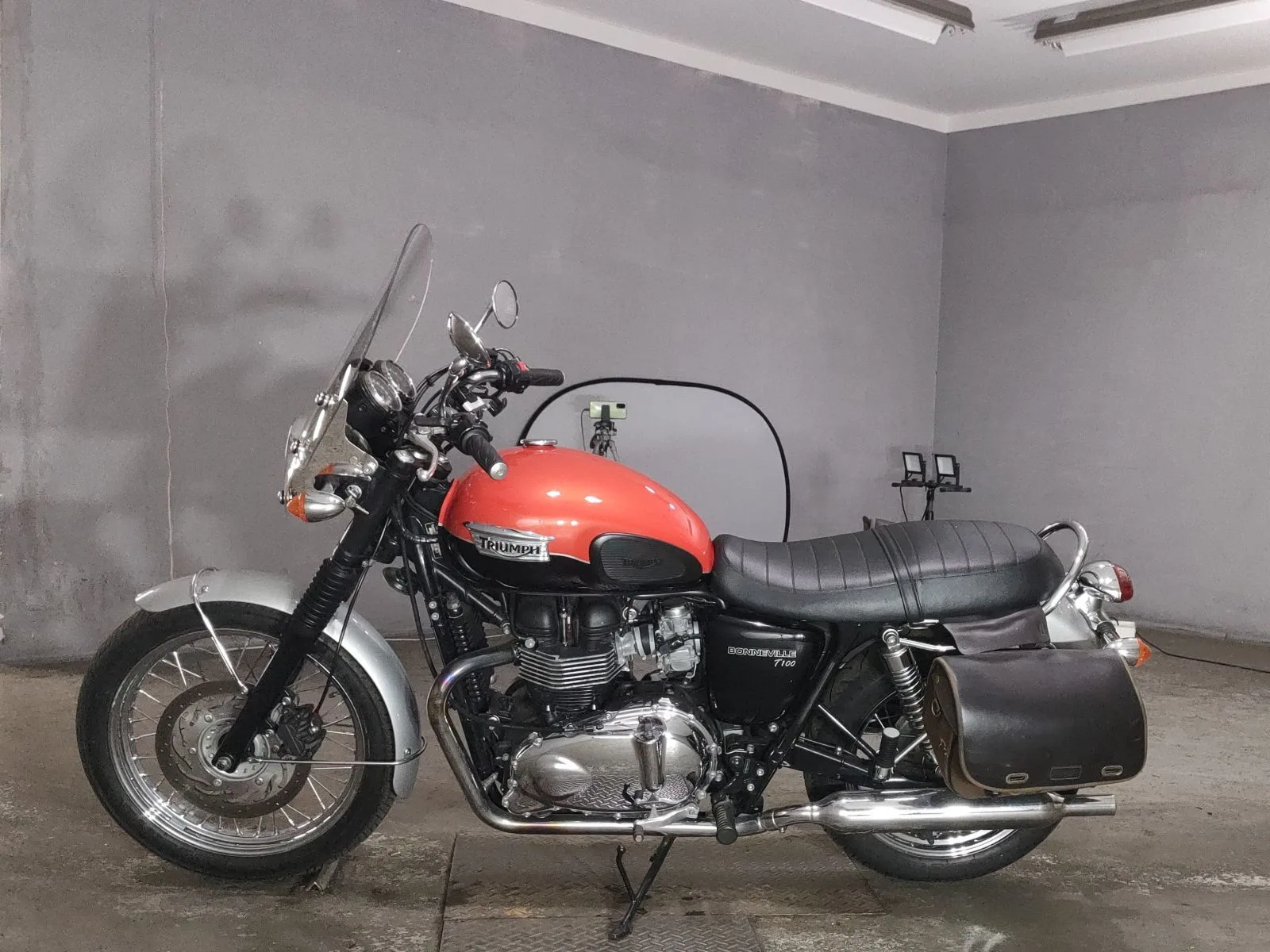 Triumph T100 BONNEVILLE с аукциона JBA, кадр 2