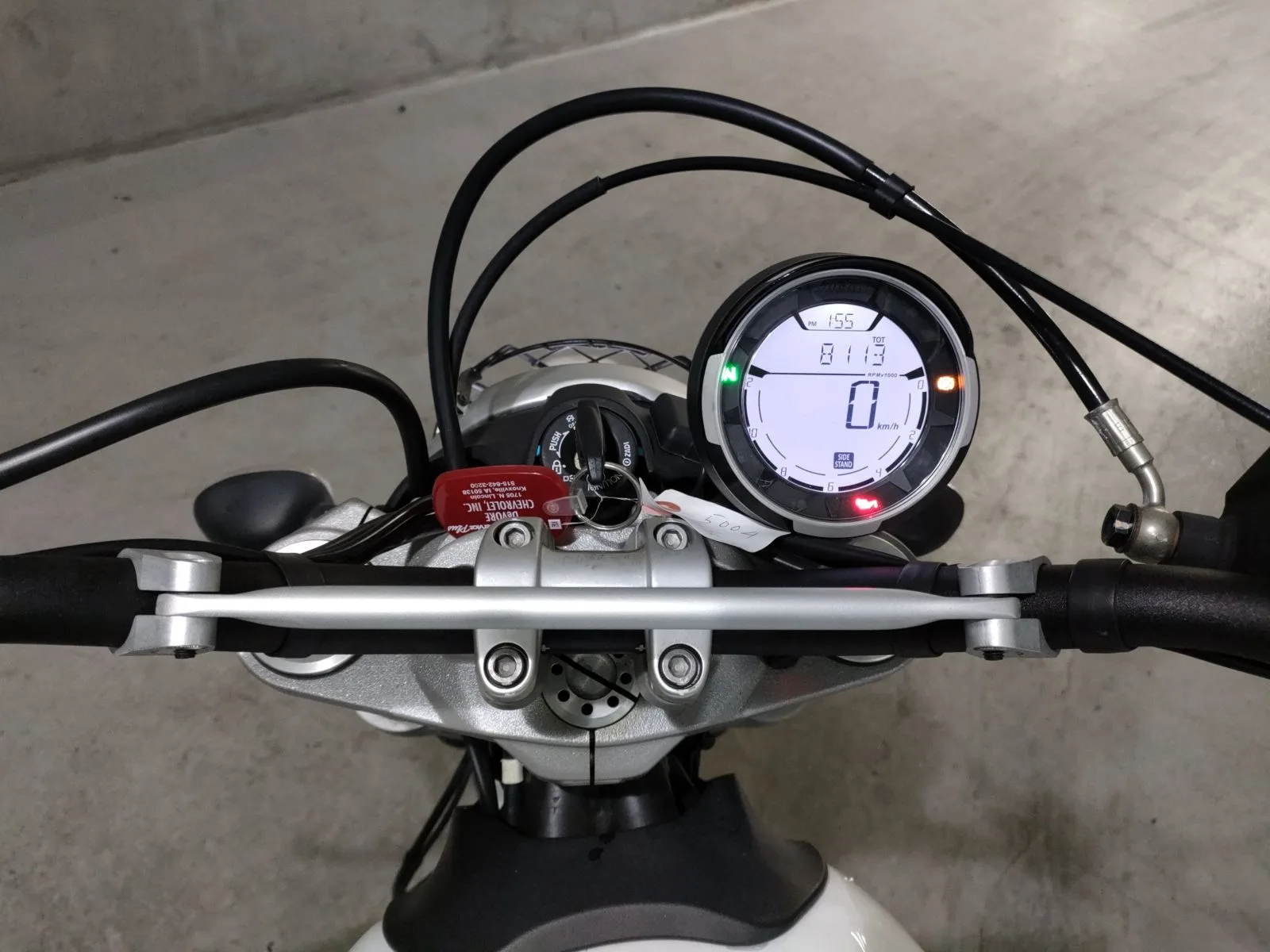Ducati SCRAMBLER DESERT SU RED с аукциона JBA, кадр 5