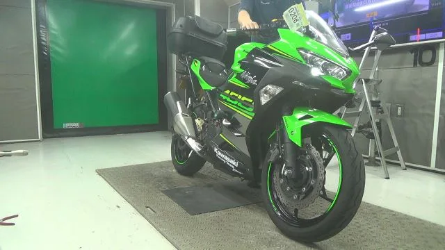 Kawasaki NINJA400 2018 года из Японии